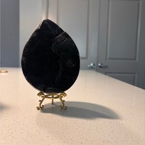 Black Teardrop Stone on Gold Stand